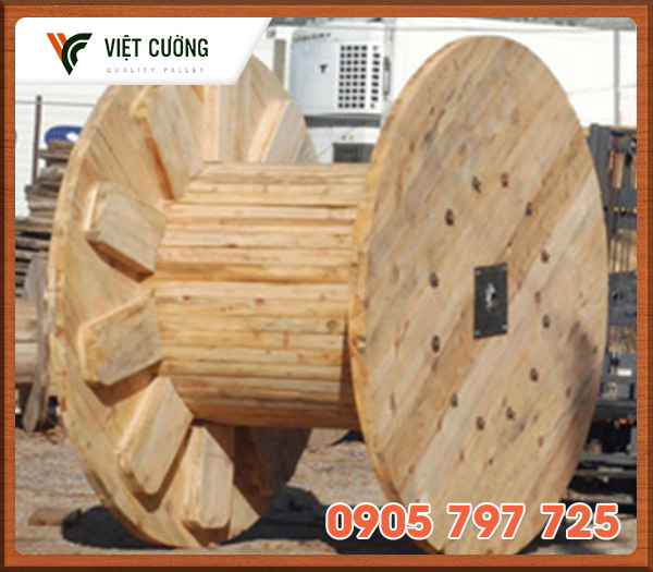 Bobbin gỗ